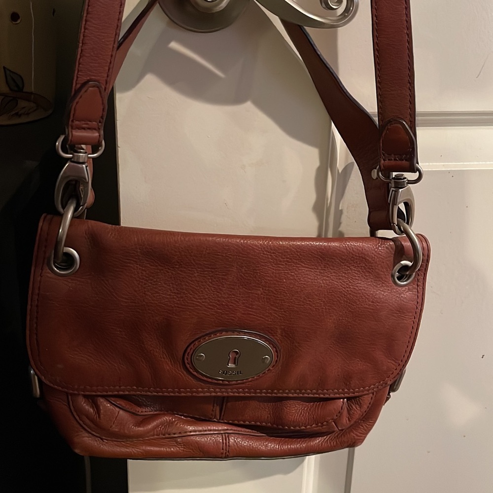 Vintage Fossil crossbody leather